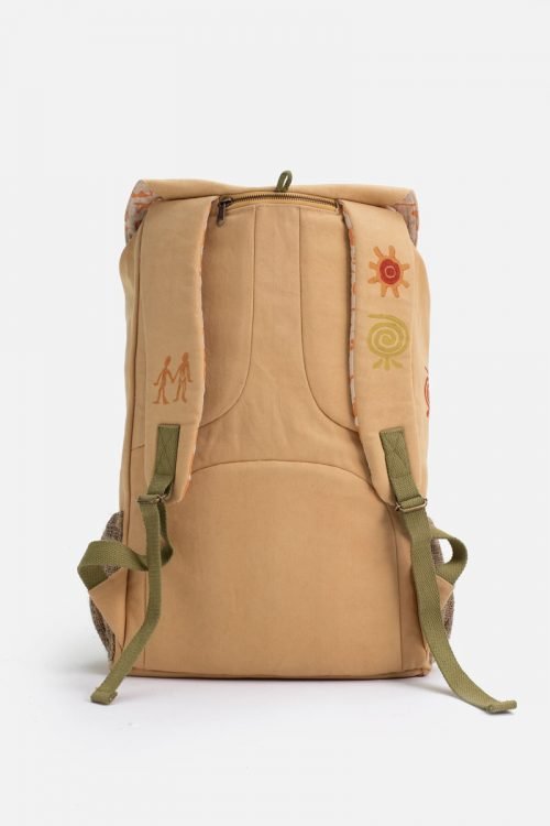 Traveler backpack water repellent